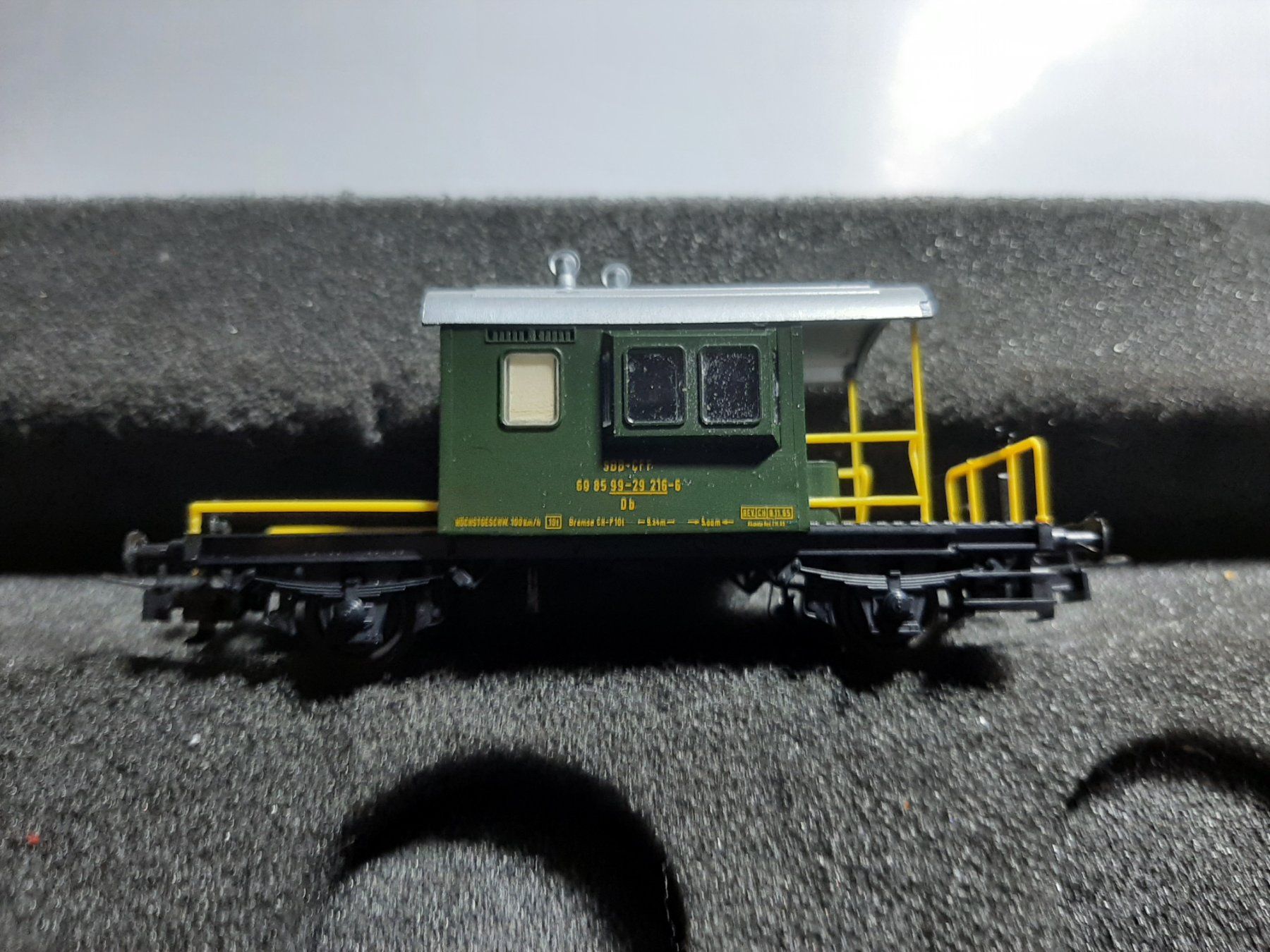 Liliput Modellini di ferrovie: LILIPUT 245 50 – Usato da Avully venduto da RIVALIS 1