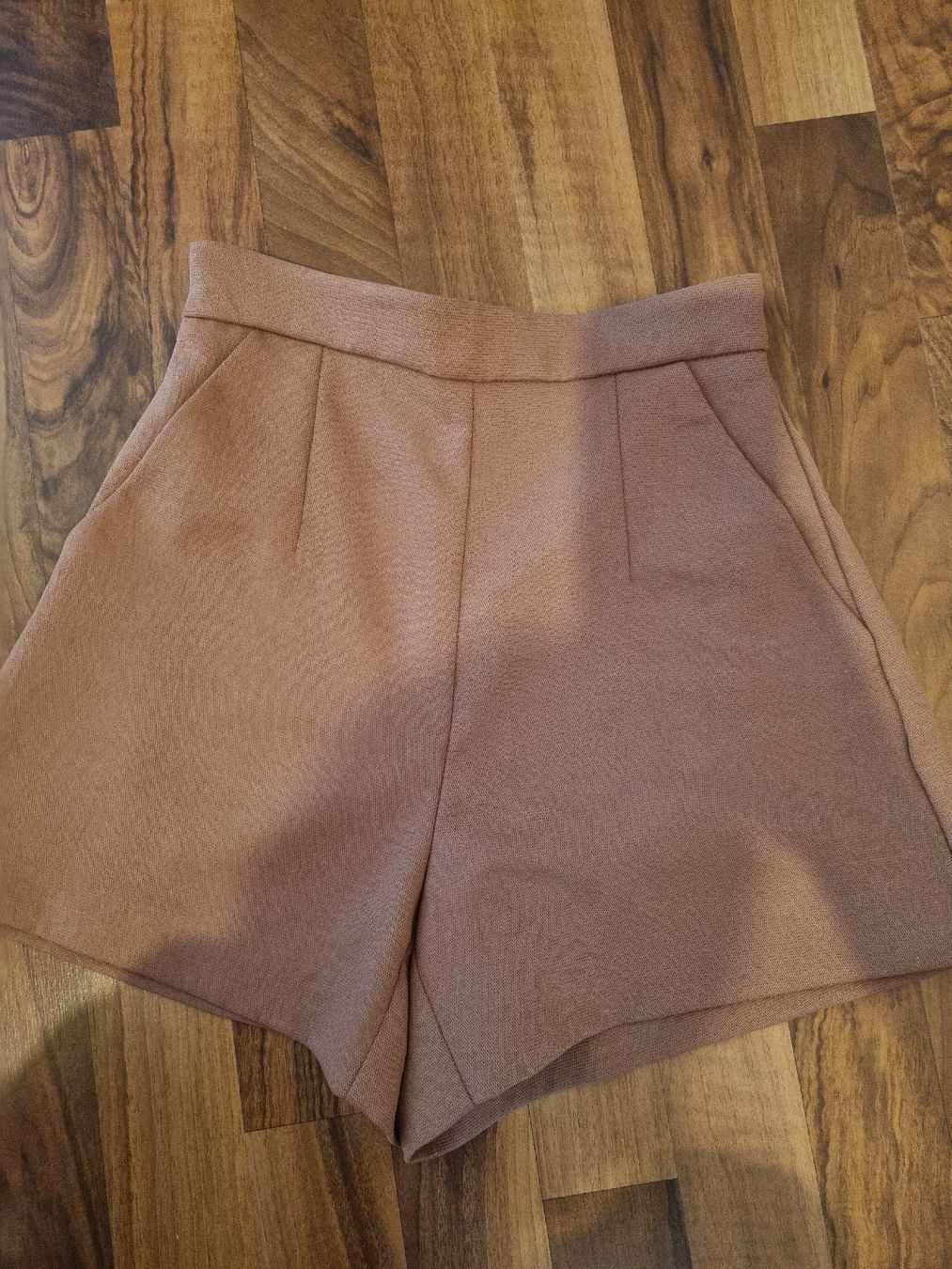 Pantaloni: short Kookai 34 – Usato da Pont de la morge venduto da tatianar96
