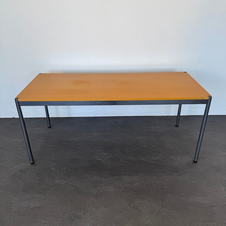 USM-Haller Classic Schreibtisch (Gebraucht) in Schönenwerd für CHF 25 ...