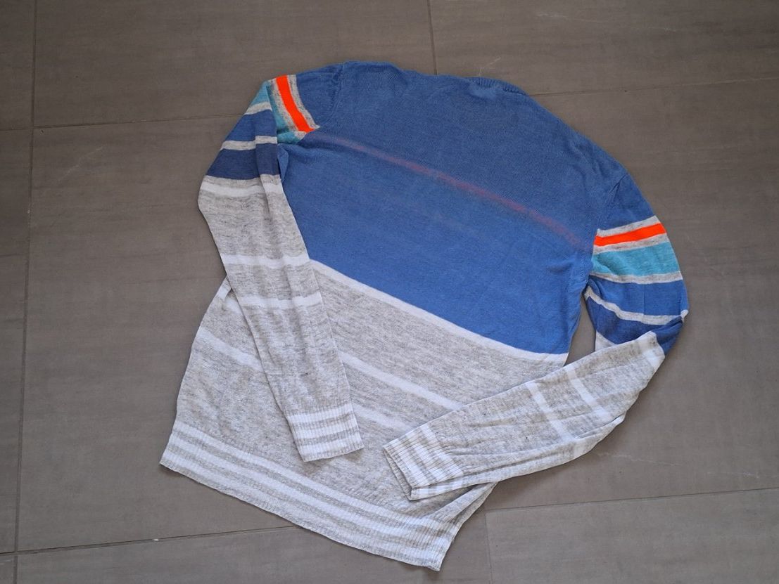 Diesel Pullover & Sweatshirts: Vintage Diesel unisex Pullover – Defekt aus Märstetten von activemember 1