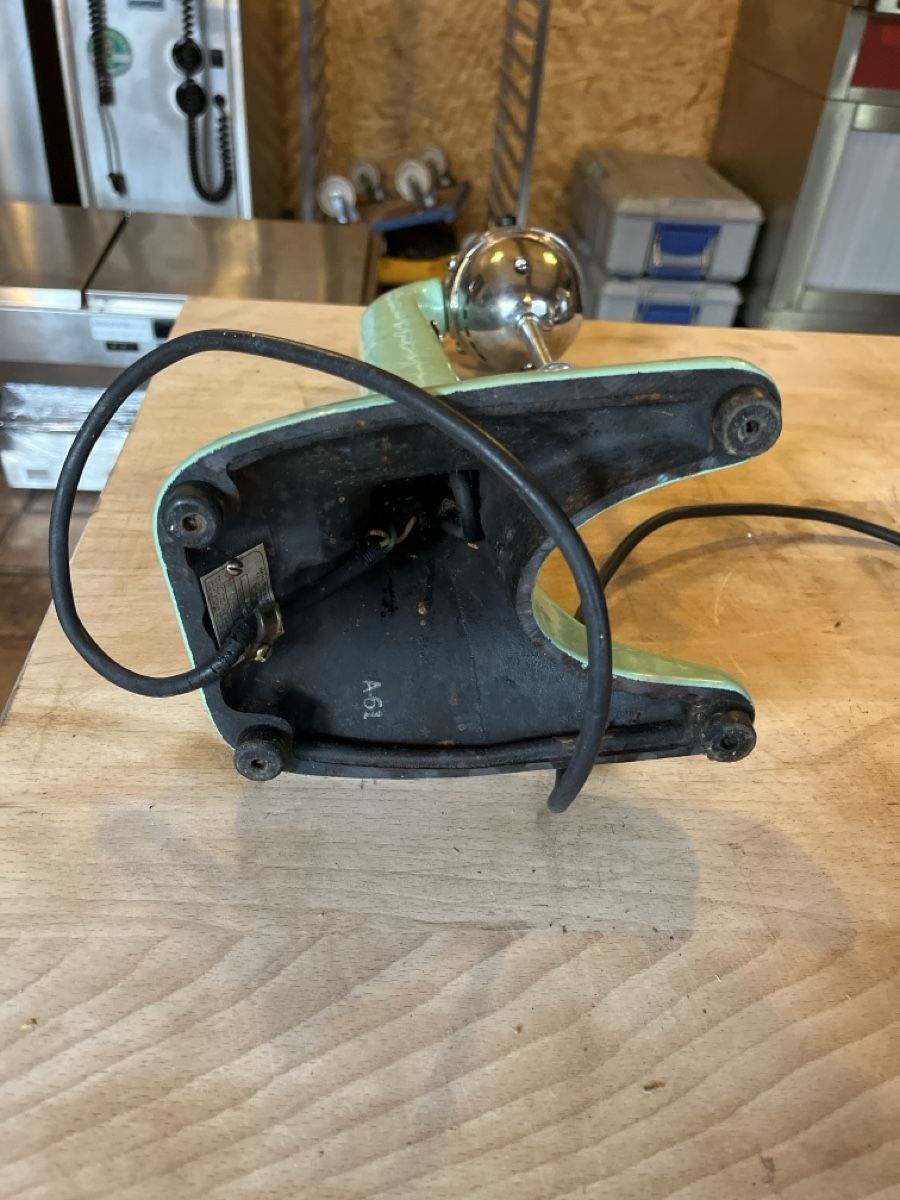 Elettrodomestici da cucina: Vintage Hamilton Beach Mixer – Usato da Dittingen venduto da Cervolino77 3