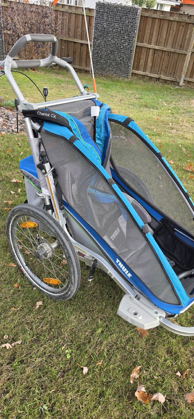 Thule Anhänger: Thule Chariot CX – Gebraucht aus Urtenen-Schönbühl von Nafets0 1