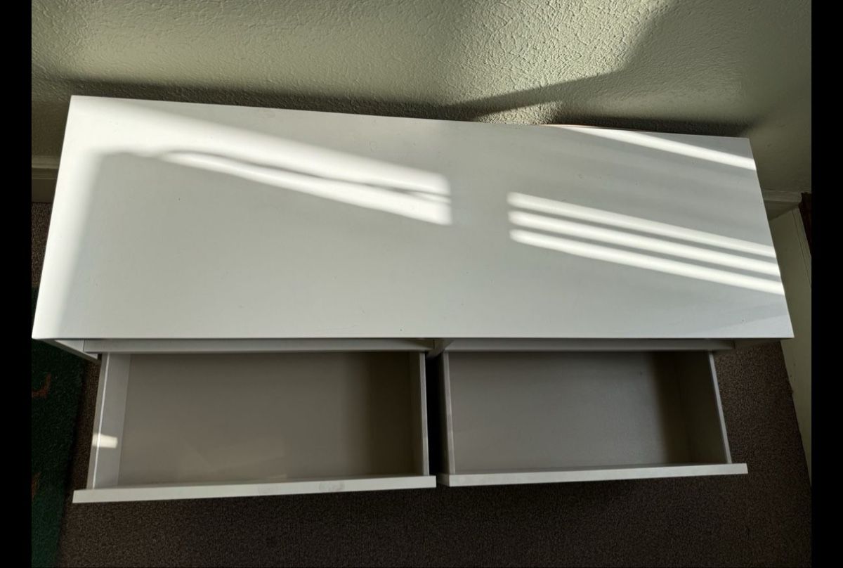 Ikea Mobili TV: TV-Ständer – Usato da Zollikon venduto da Xime-Luis0309