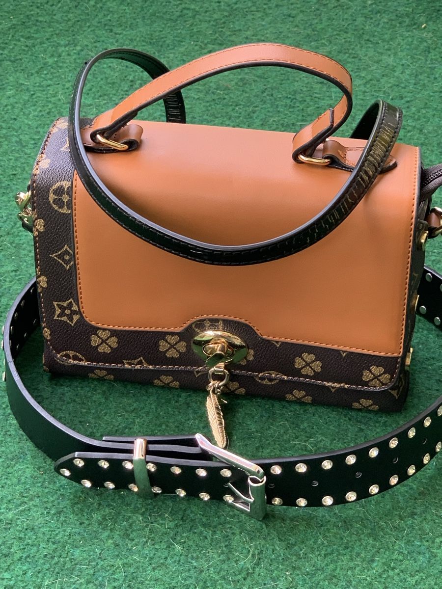 Borse da donna: HANDTASCHE & GÜRTEL  – Usato da Wangen b. Olten venduto da Finolino28