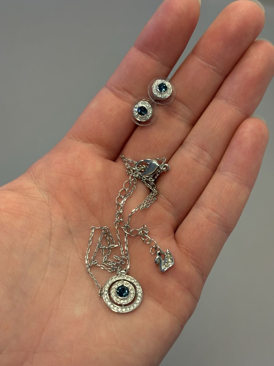 Swarovski Ketten: Swarovski Schmuckset, Kette & Ohrstecker – Neu (gemäss Beschreibung) aus Meilen von mogli_luna 2