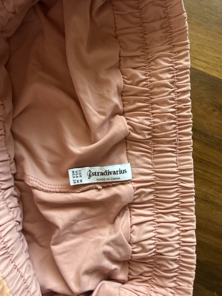Stradivarius Pantalons: Sport Shorts Stradivarius rosa  – Neuf (Voir description) à Langenthal par Carmenweberr 3