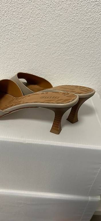 Scarpe da donna: Müli aus Leder, Gr. 39 – Usato da Romanshorn venduto da valena01 3