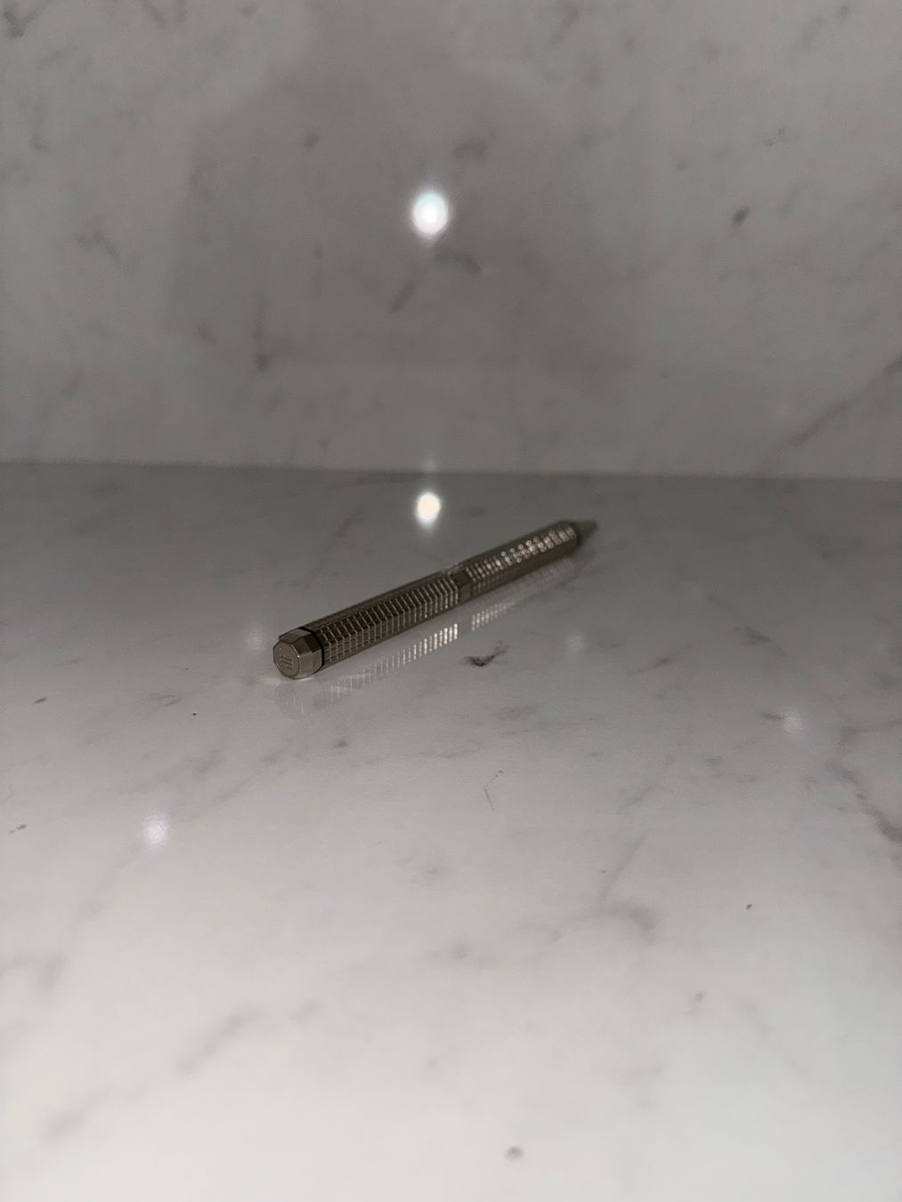 Audemars Piguet Penna & Evidenziatori: Stylo Audemars Piguet – Nuovo (secondo la descrizione) da Genève venduto da MG7004 1
