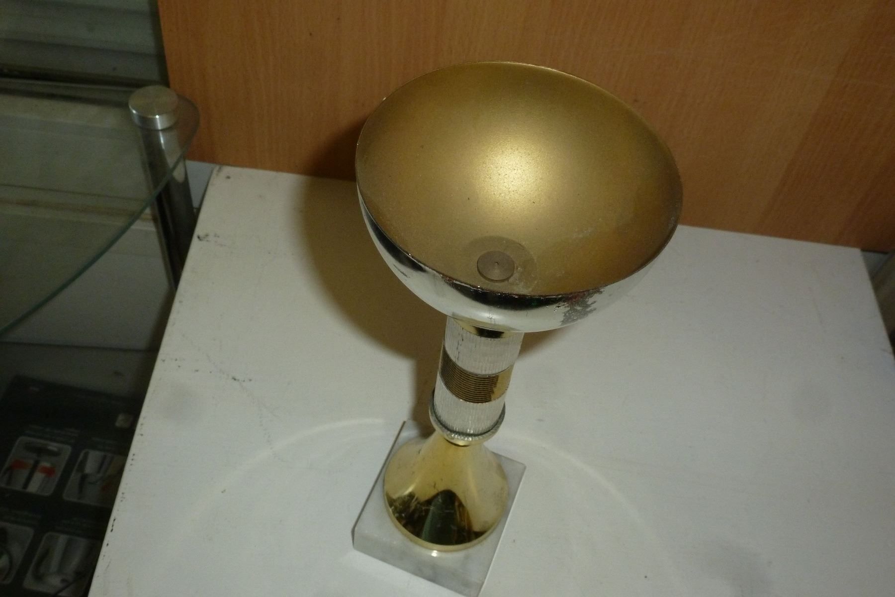 Skulpturen & Statuen: Trophäe – Gebraucht aus Emmen von newdeal1970 3