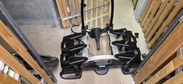 Porte-vélos Thule pour attelage. chercher sur place