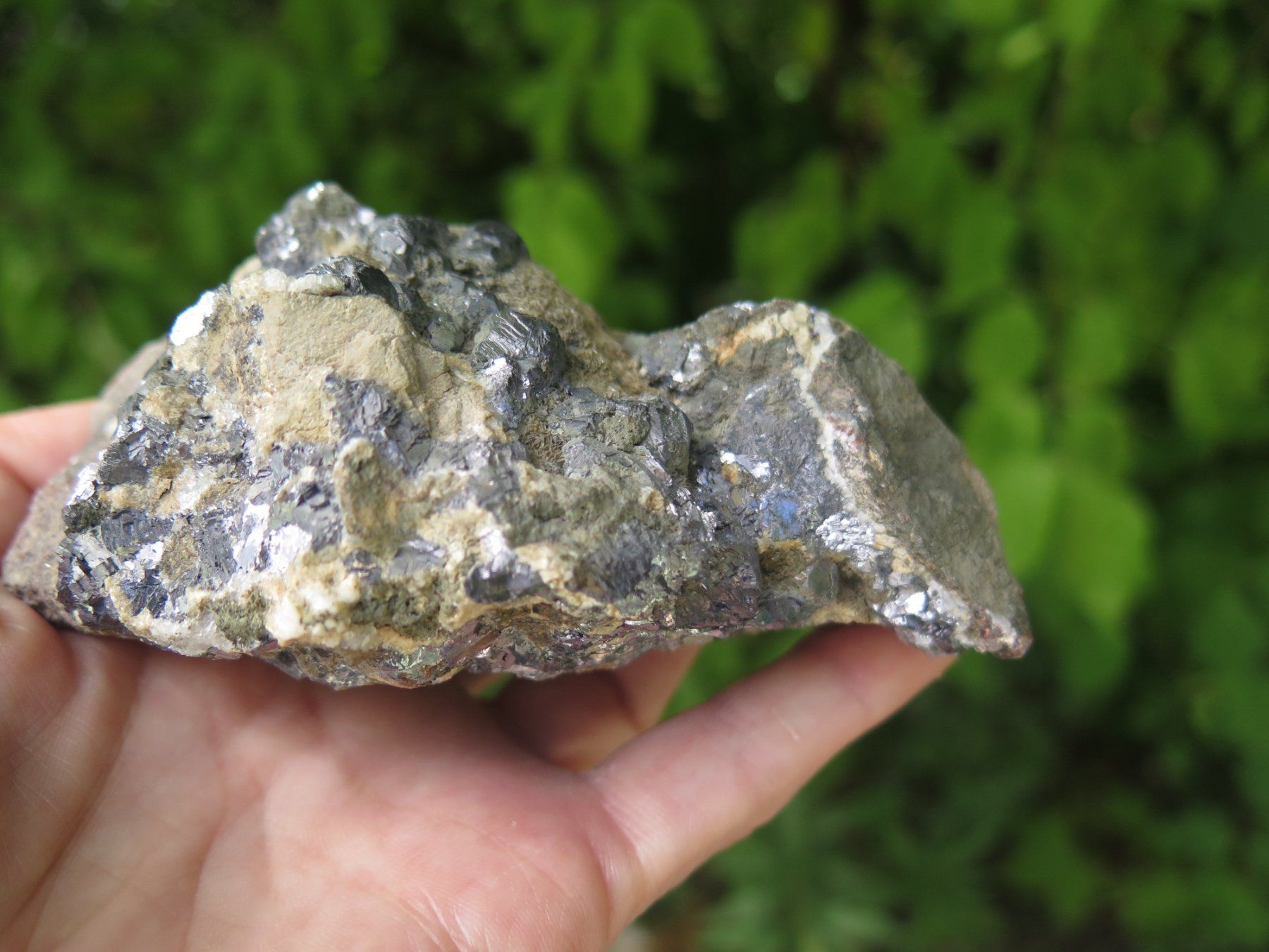 Mineralien & Heilsteine: Bleiglanz mit Siderit von Grube Hilfe Gottes ca. 433 gr. – Gebraucht aus Schaffhausen von Yamakana51L8736OQ8 6