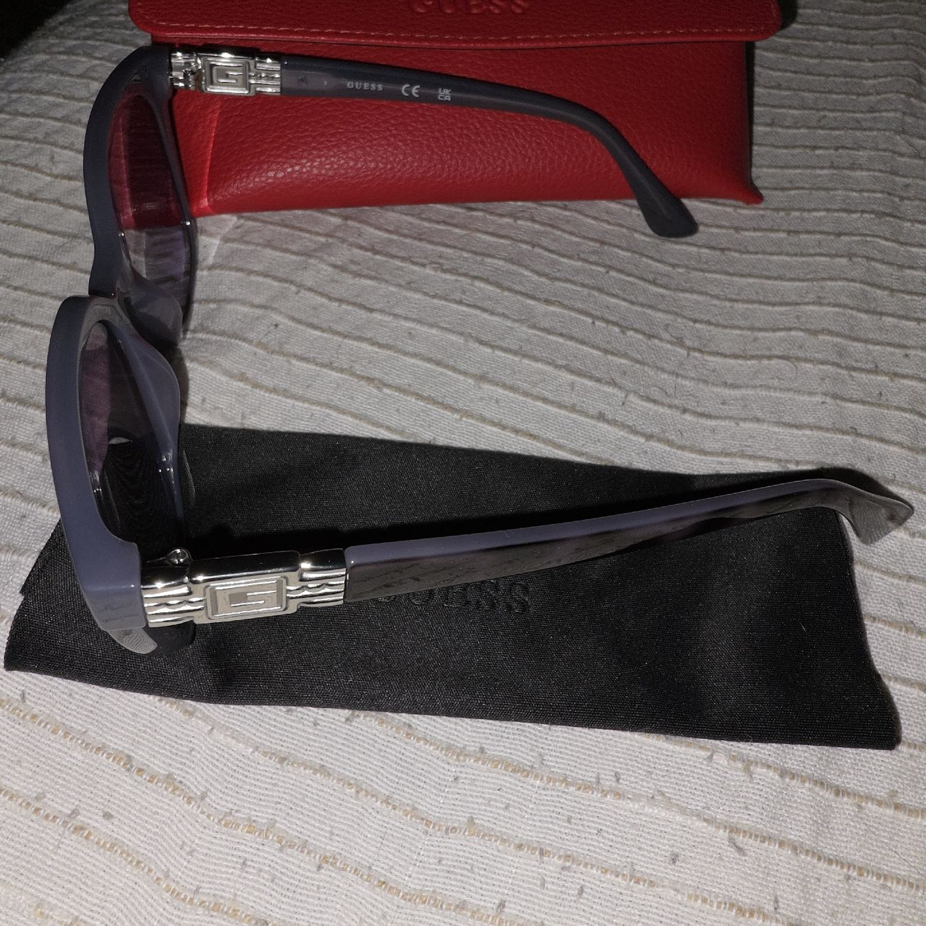 Guess Occhiali & Lenti: Occhiali da sole Guess – Nuovo (secondo la descrizione) da Rancate venduto da sarah357 2