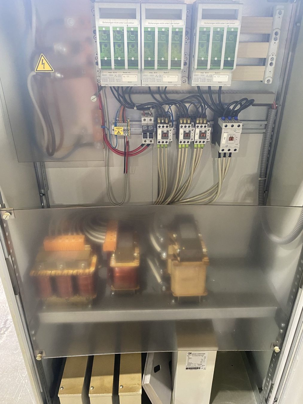 Elektronikbauteile: Blindstrom-Kompensation – Gebraucht aus Hasle b. Burgdorf von sifiloje 2