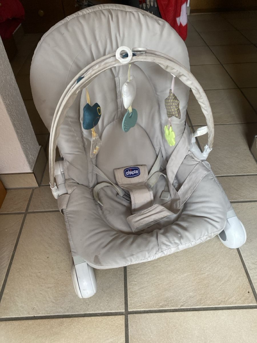 Chicco Sdraiette & Sdraiette a dondolo: Chicco Baby Sitz  – Usato da Wengi b. Büren venduto da sch_dmj5