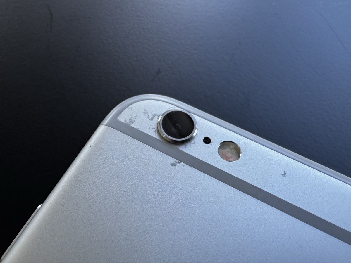 Apple Telefoni cellulari / Smartphones: Original iPhone 6 S / Silver / 64GB – Usato da Bern venduto da Daddylong 4