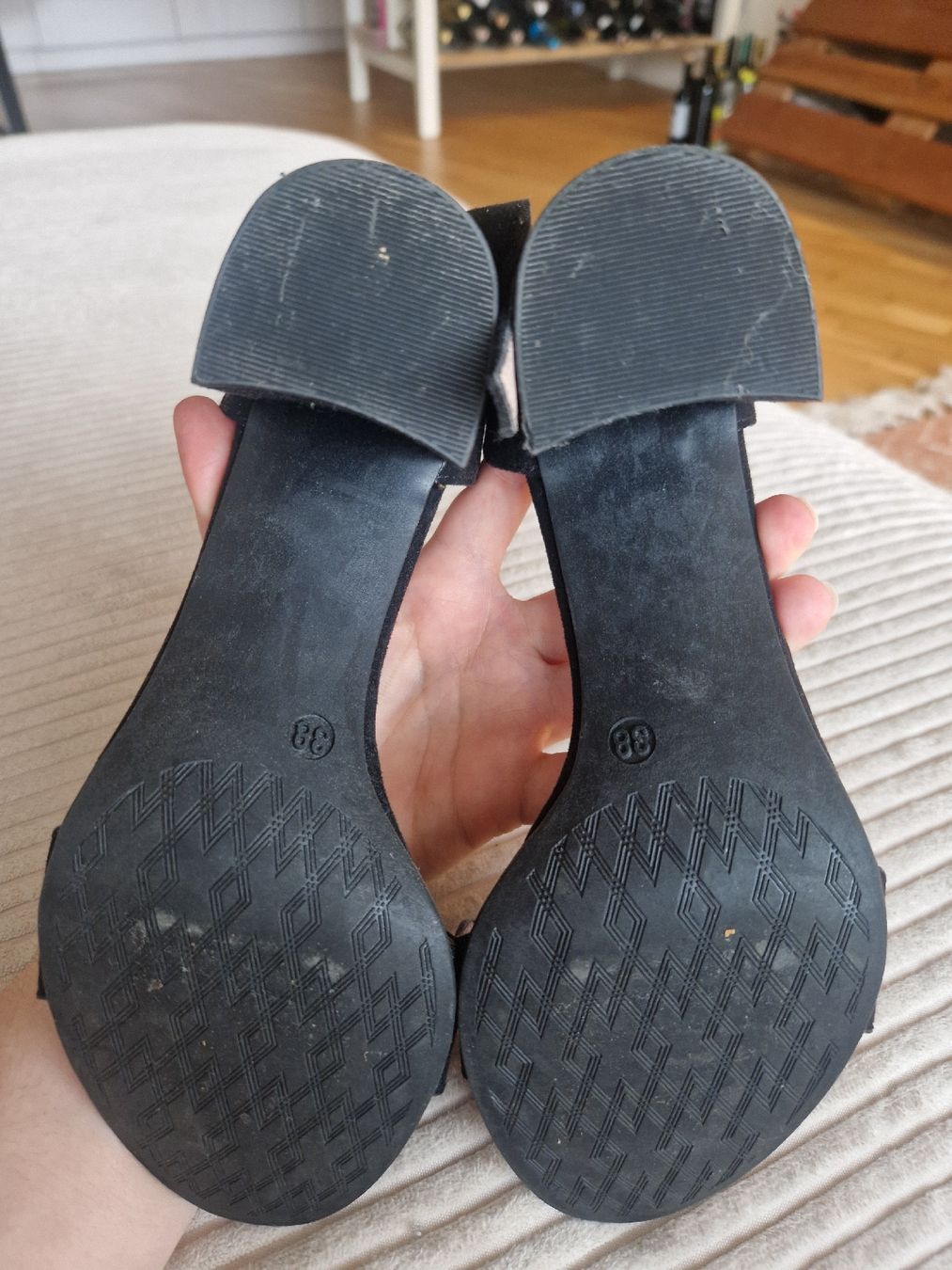 Scarpe da donna: Schwarze Sandaletten, Grösse 38 – Usato da Buttwil venduto da SabrinaA03 1