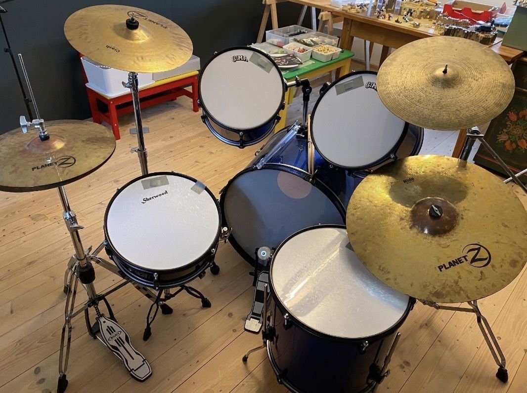 Strumenti musicali: Schlagzeug  – Usato da Balsthal venduto da Apfelkorn82 3