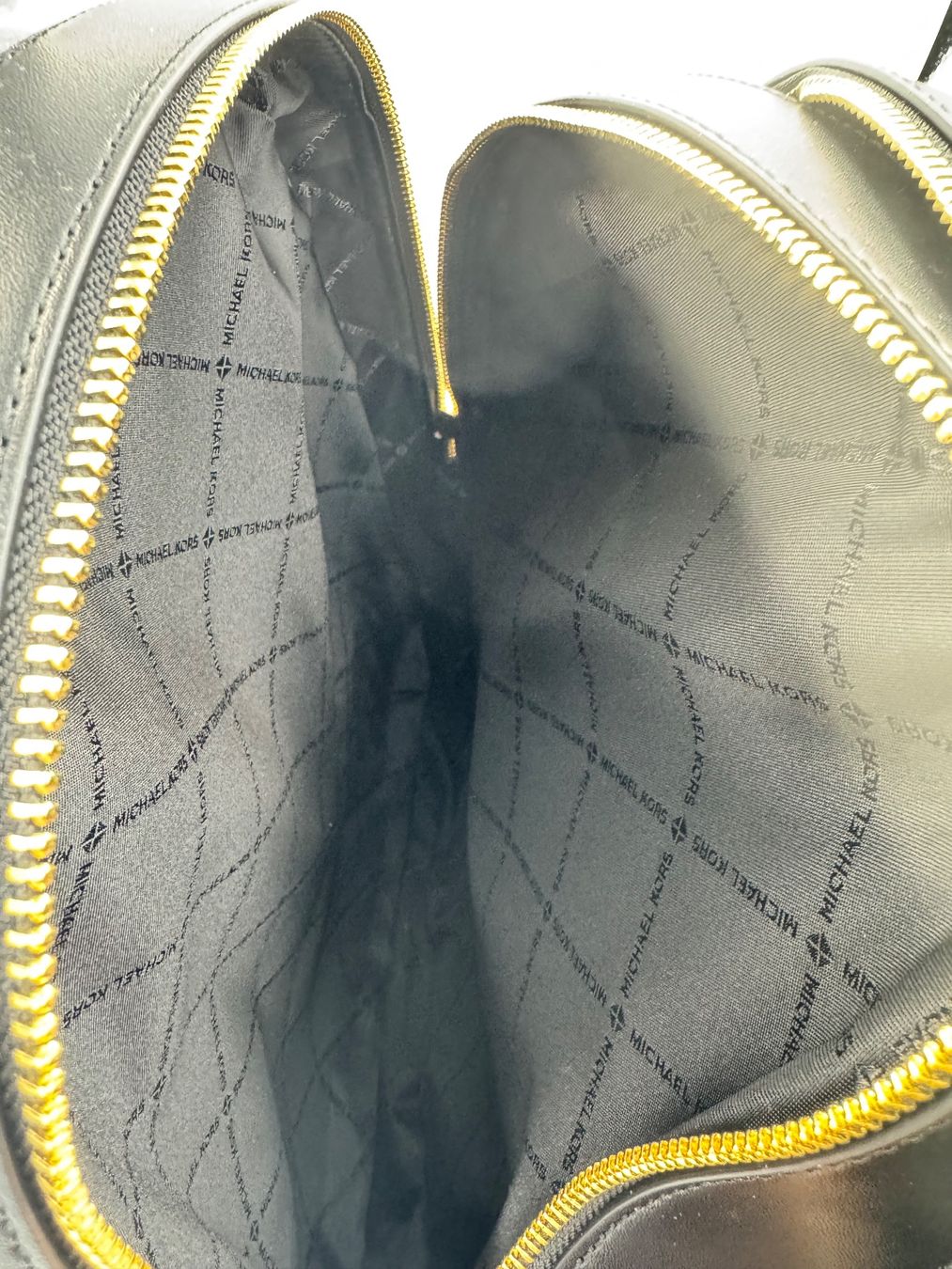 Michael Kors Zaini: Michael Kors Rucksack Large black Leder – Nuovo e nell'imballaggio originale da Wiedlisbach venduto da Sistershop 6
