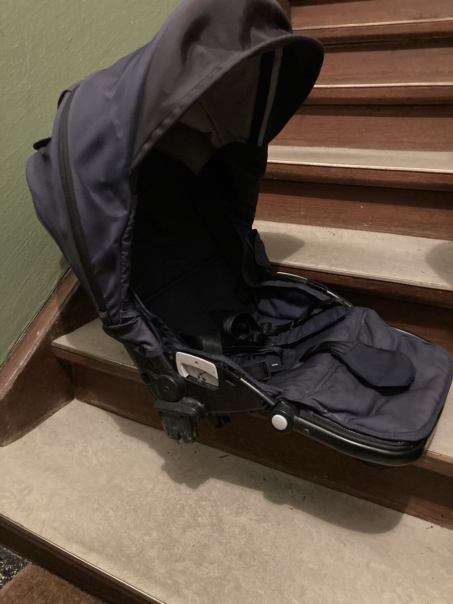 Mutsy Carrozzine: Babyschale & Kinderwagensitz von Mutsy – Usato da Basel venduto da hartmann017 3
