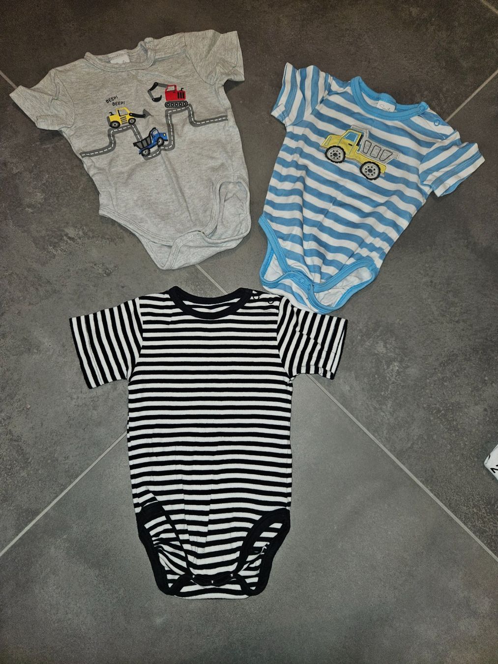 Kleiderpakete & -sets: Sommerset baby 62/68 – Gebraucht aus Zielebach von him_dwt5 3