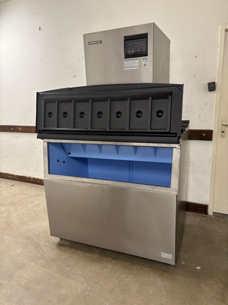 Appareils de cuisine: Hoshizaki Ice Maker – D'occasion à Dietikon par dia_y8y5 1