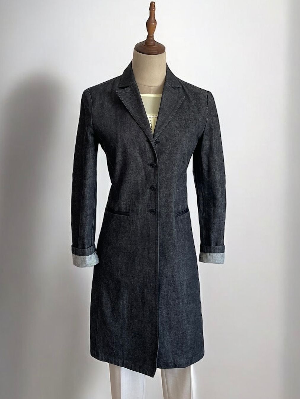 Miu Miu Mäntel: MIU MIU Denim Jeans Mantel Prada Group  Gr. XS – Gebraucht aus Zürich von Recode.Fashion 2