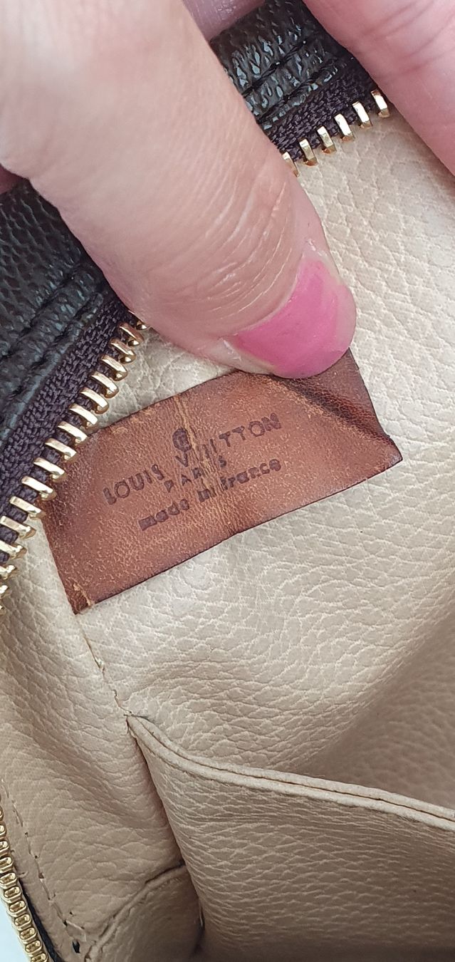 Louis Vuitton Trousses de maquillage: Louis Vuitton PM Necessaire Monogram Canvas – D'occasion à Niederteufen par Mira_72 9