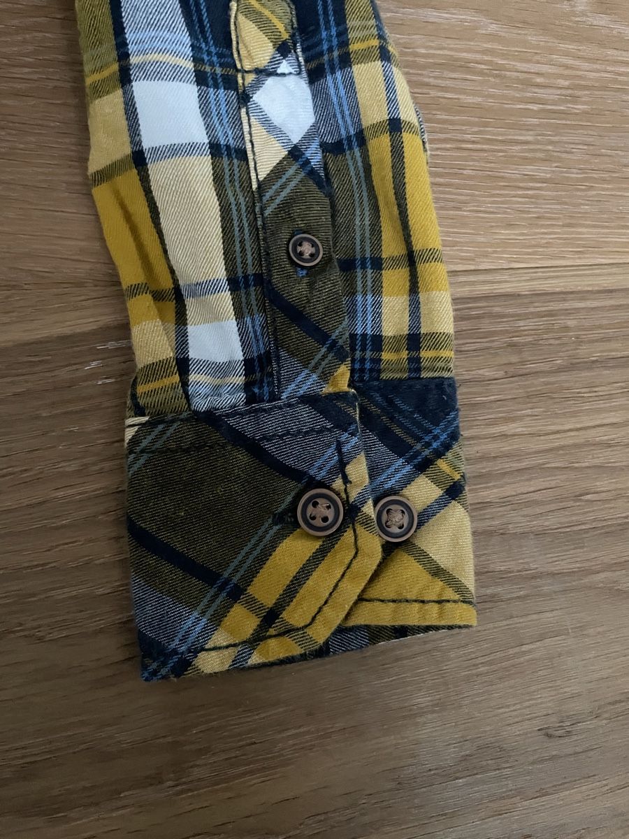 Camicie, T-shirt & Polo: Hemd – Usato da Aarwangen venduto da erd_ngx8 2