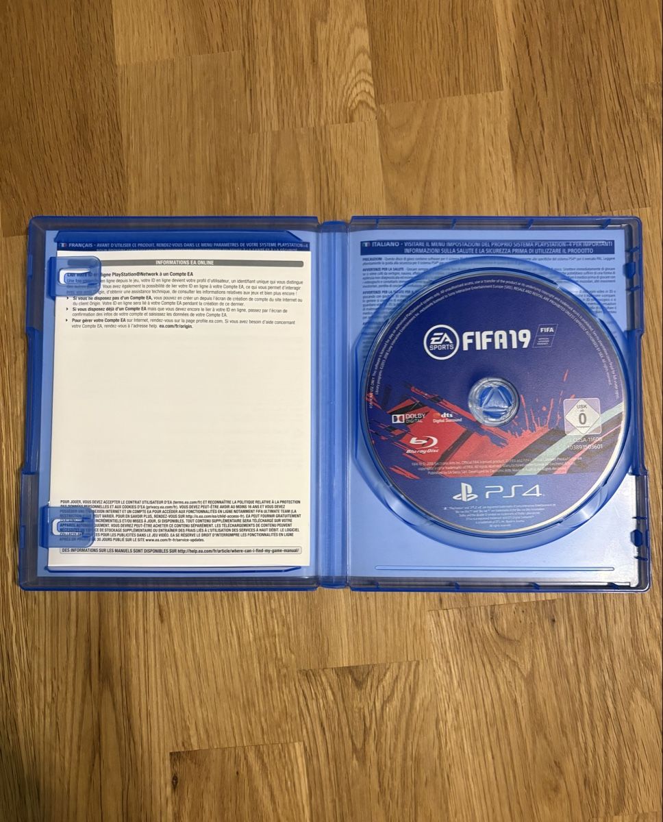Spiele: FIFA 19 für PS4 – Gebraucht aus Giubiasco von Tiberius 2