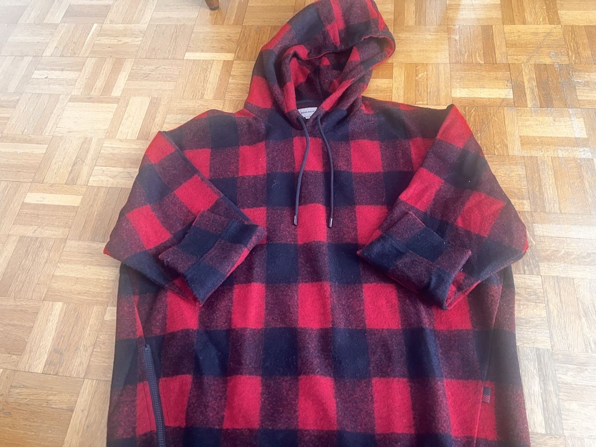 Woolrich Maglioni & Felpe: Woolrich Hoddie Men Size M – Usato da Küsnacht ZH venduto da lau_8qc2 4