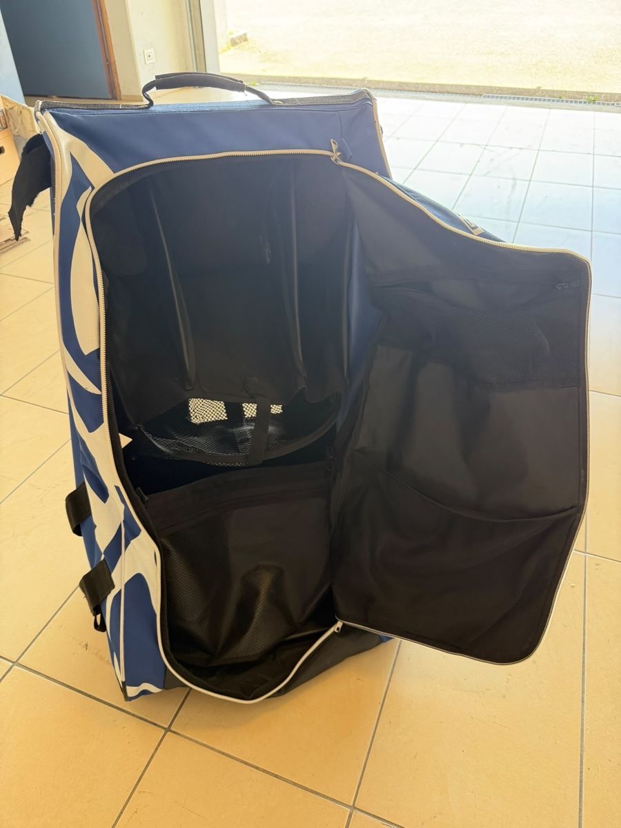 Borse: Grit Hockey Bag Blue with Wheels Used – Usato da Günsberg venduto da gar_2sn8 4