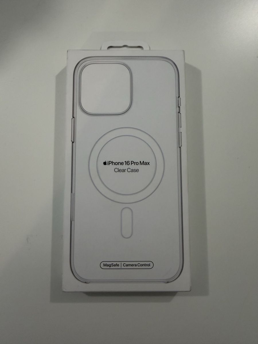 Covers & Schutzfolien: Coque Apple iPhone 16 Pro Max transparente neuve – Neu und originalverpackt aus Yverdon-les-Bains von AVRS.CH