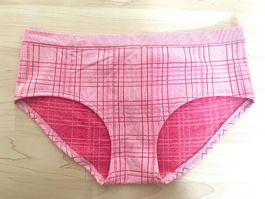 NEU Victorias Secret: Hiphugger, Panty, Rosarot, M