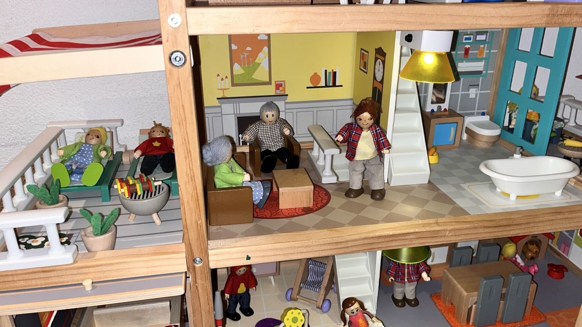 Hape Maisons & Meubles de poupées: Hape Puppen-Villa – D'occasion à Rudolfstetten par tschinny12 2