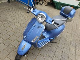 Vespa Roller blau guter Zustand