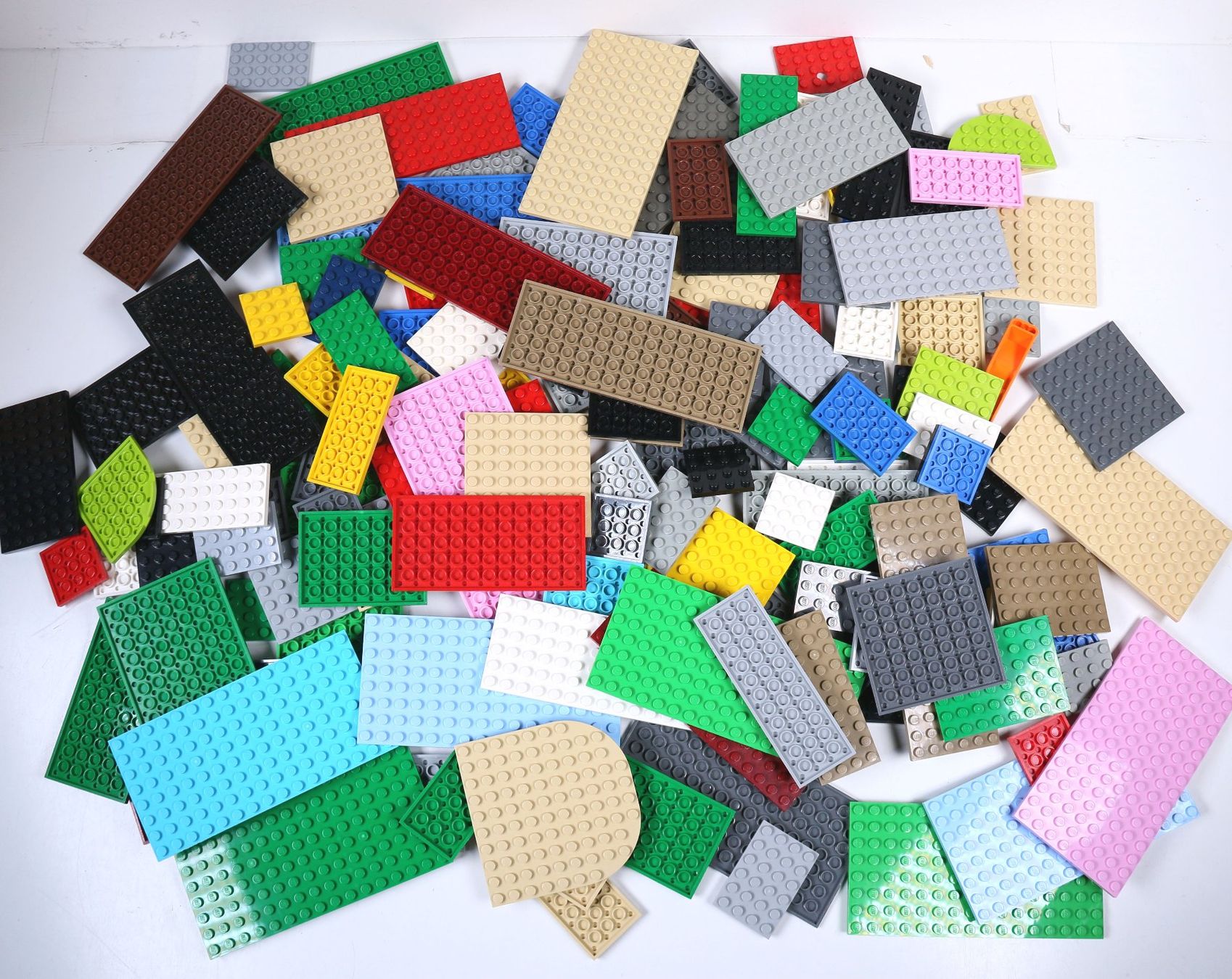 Lego Kit di costruzioni: 1.0 kg. dünne Legoplatten – Usato da Hettlingen venduto da Scholi99