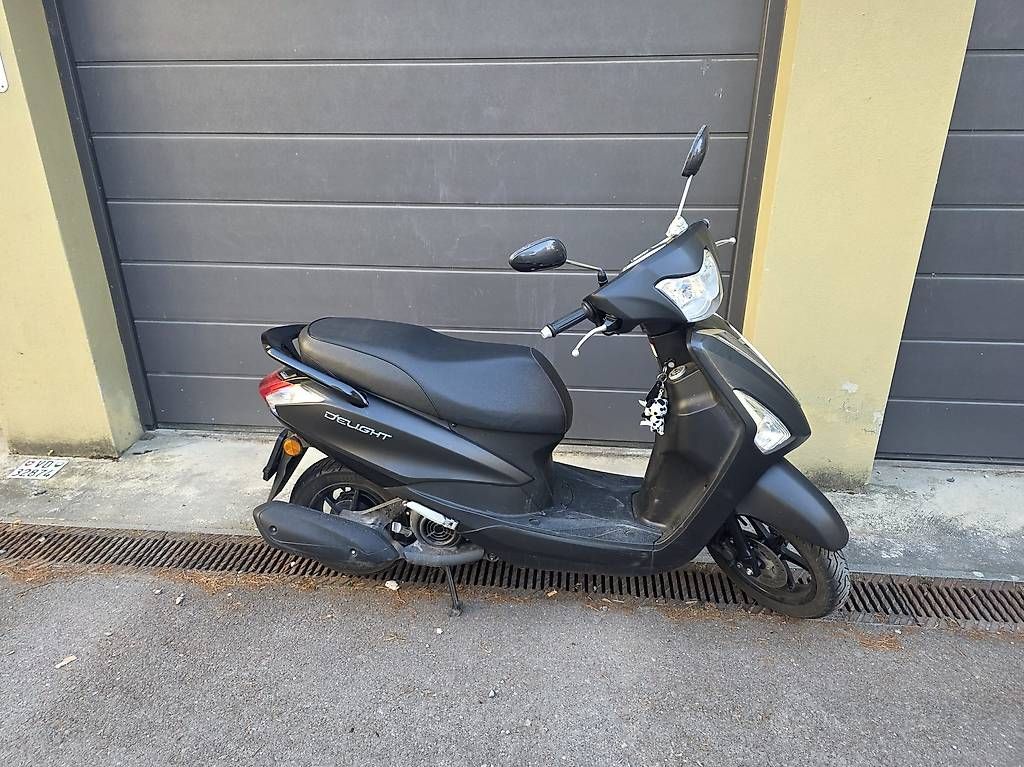 Scooter: A vendre scooter – Usato da la tour-de-peilz venduto da cocochacha 2