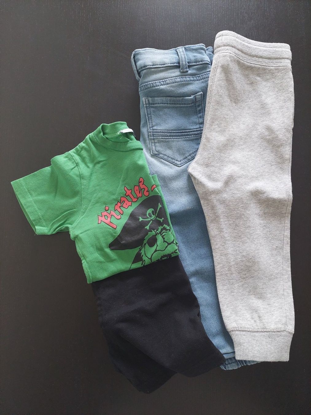 Lotti & Set di vestiti: Kleiderpacket Jungen Gr. 98 – Usato da Grüningen venduto da SaSiSo