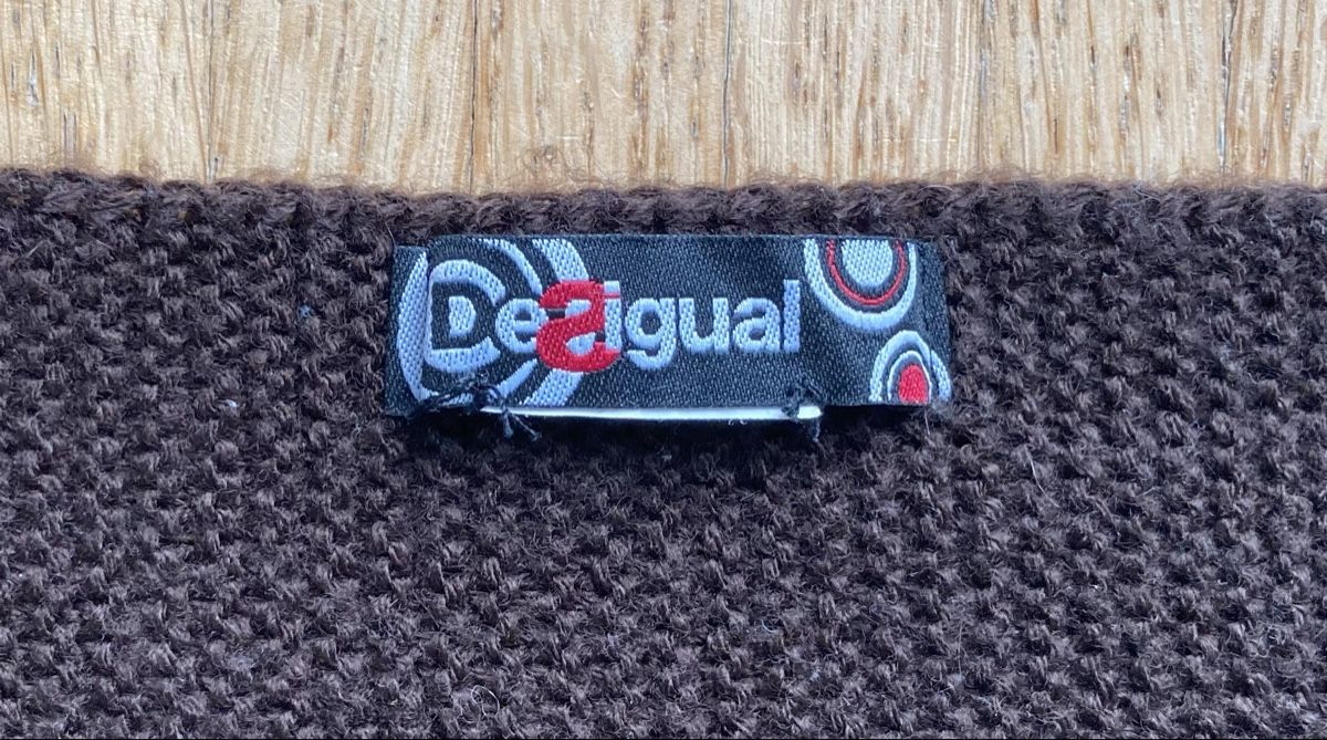 Desigual Foulard & Sciarpe: Desigual Dreieckstuch braun/ bunt – Usato da Nürensdorf venduto da salut 3