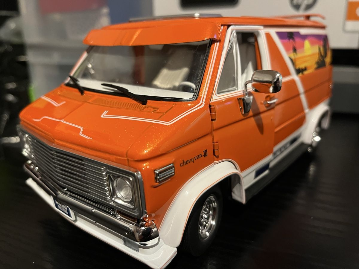 Chevrolet Modellini d'auto: Chevrolet Van. 1:18 – Nuovo (secondo la descrizione) da Rümlang venduto da Papamoll4 4