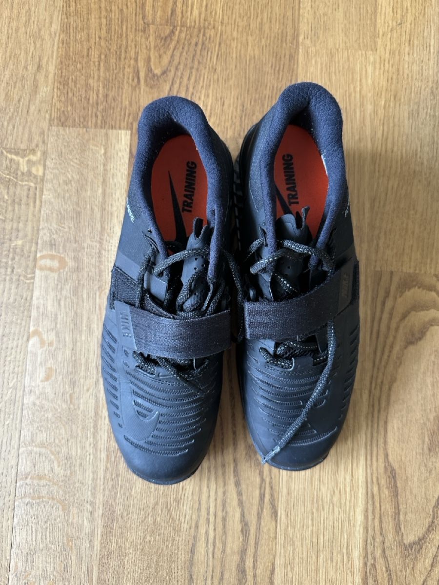 Nike Scarpe da uomo: Nike Olympic Lifting Training Schuhe, Grösse 40.5 – Usato da Basel venduto da FatmaCan52 3