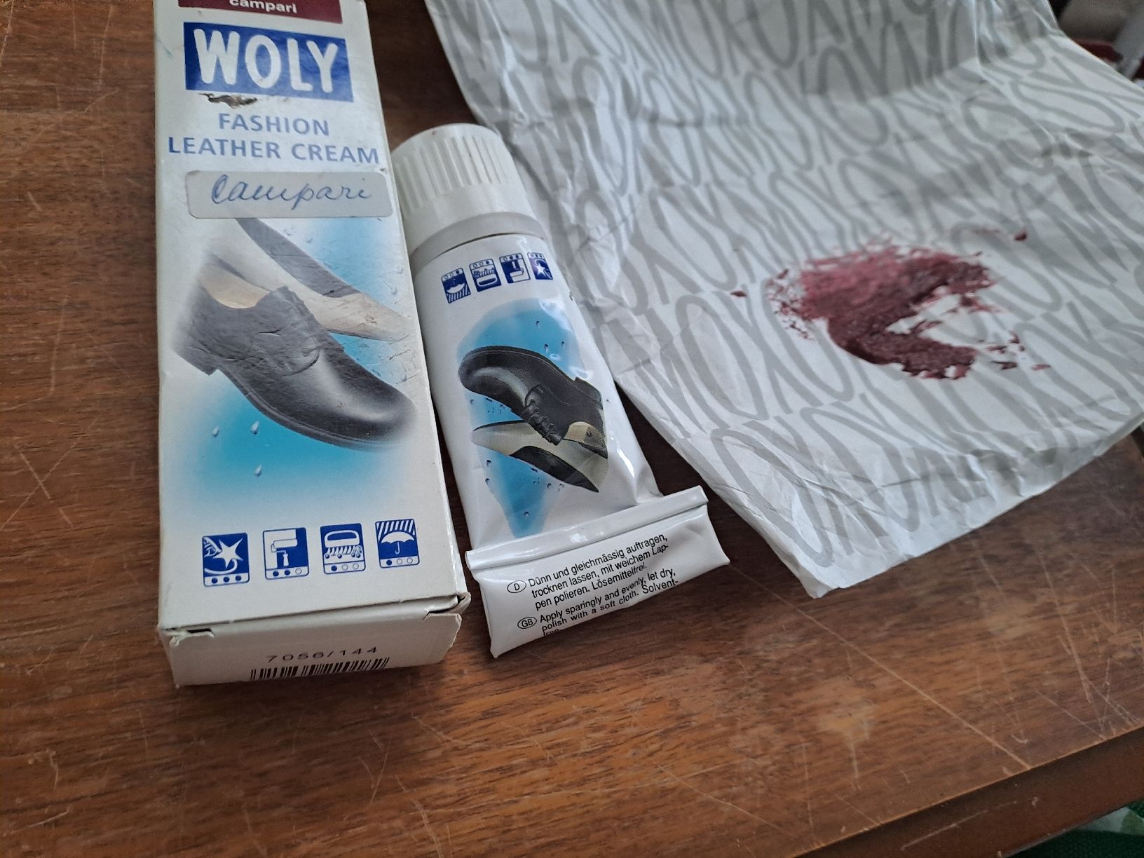 Sonstiges für Büro & Gewerbe: Wooly Faahion Leather cream – Gebraucht aus Zürich von Schoebi19 2