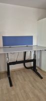 Elektrisch höhenverstellbarer Büroschreibtisch