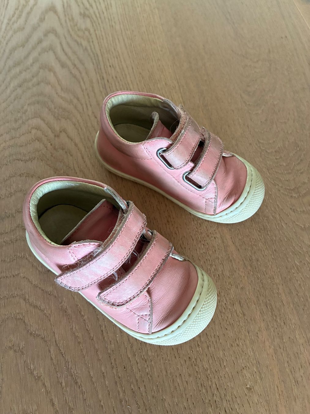 Naturino Scarpe per ragazzi: Naturino Halbschuhe Grösse 21 – Usato da Bäch SZ venduto da Starkreb1