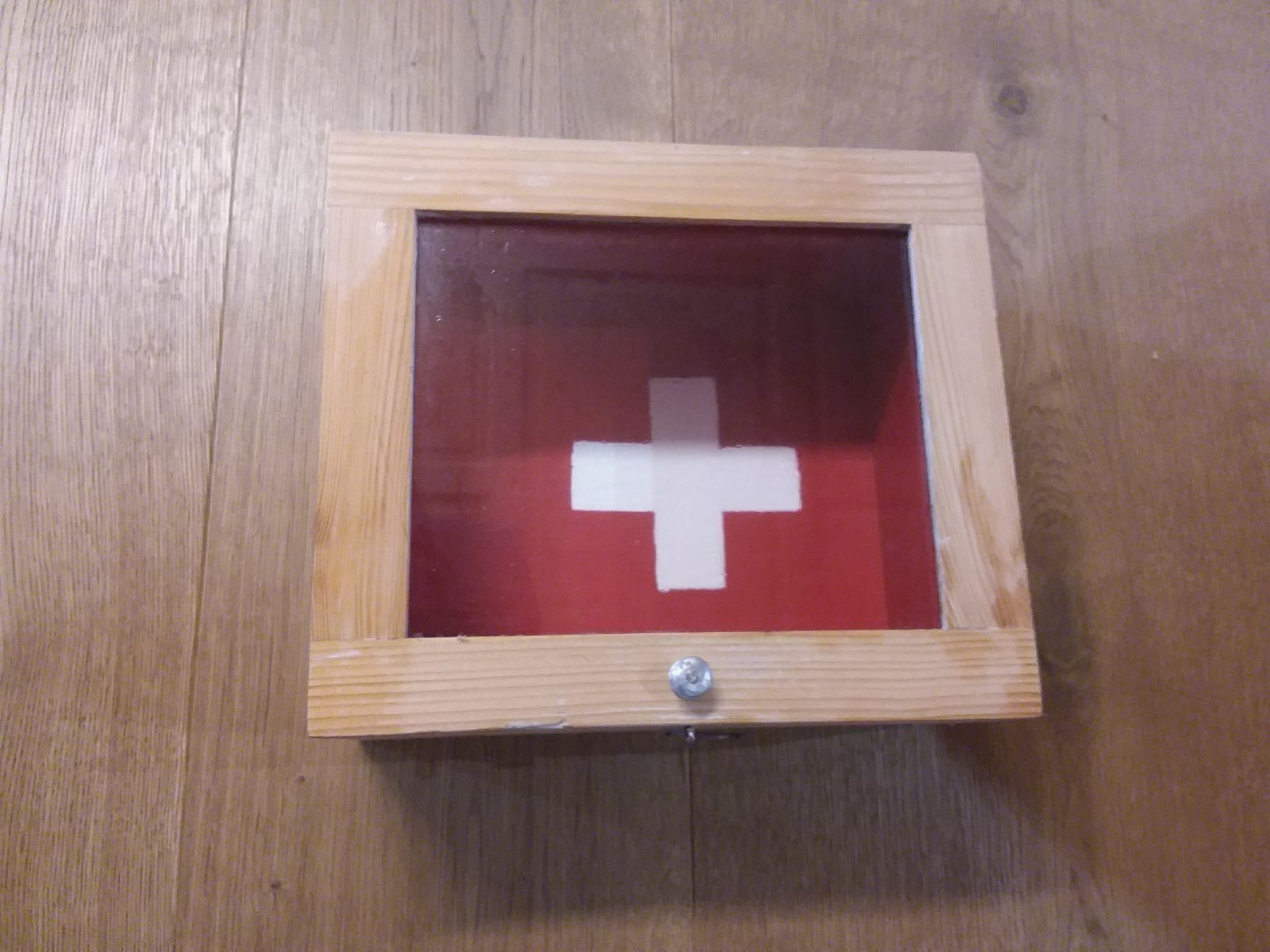 Articoli in legno: Schweizerkreuz – Usato da Summaprada venduto da swiss4860 1