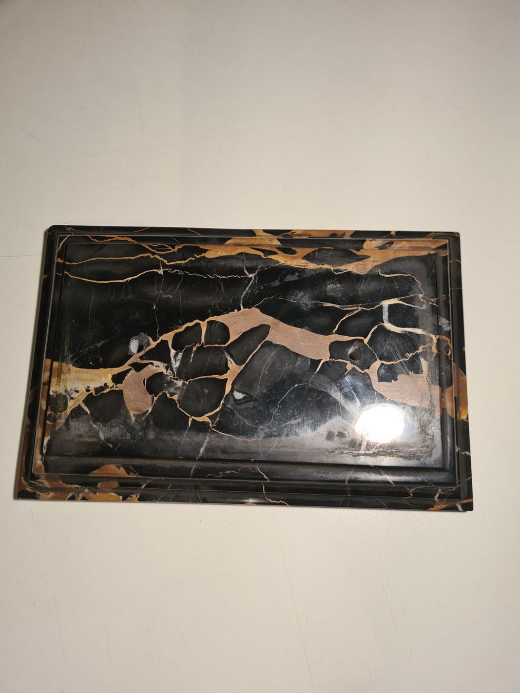 Tutte le decorazioni: Plaque en marbre noir et or, vintage. – Usato da Monthey venduto da 187-zeroo 6