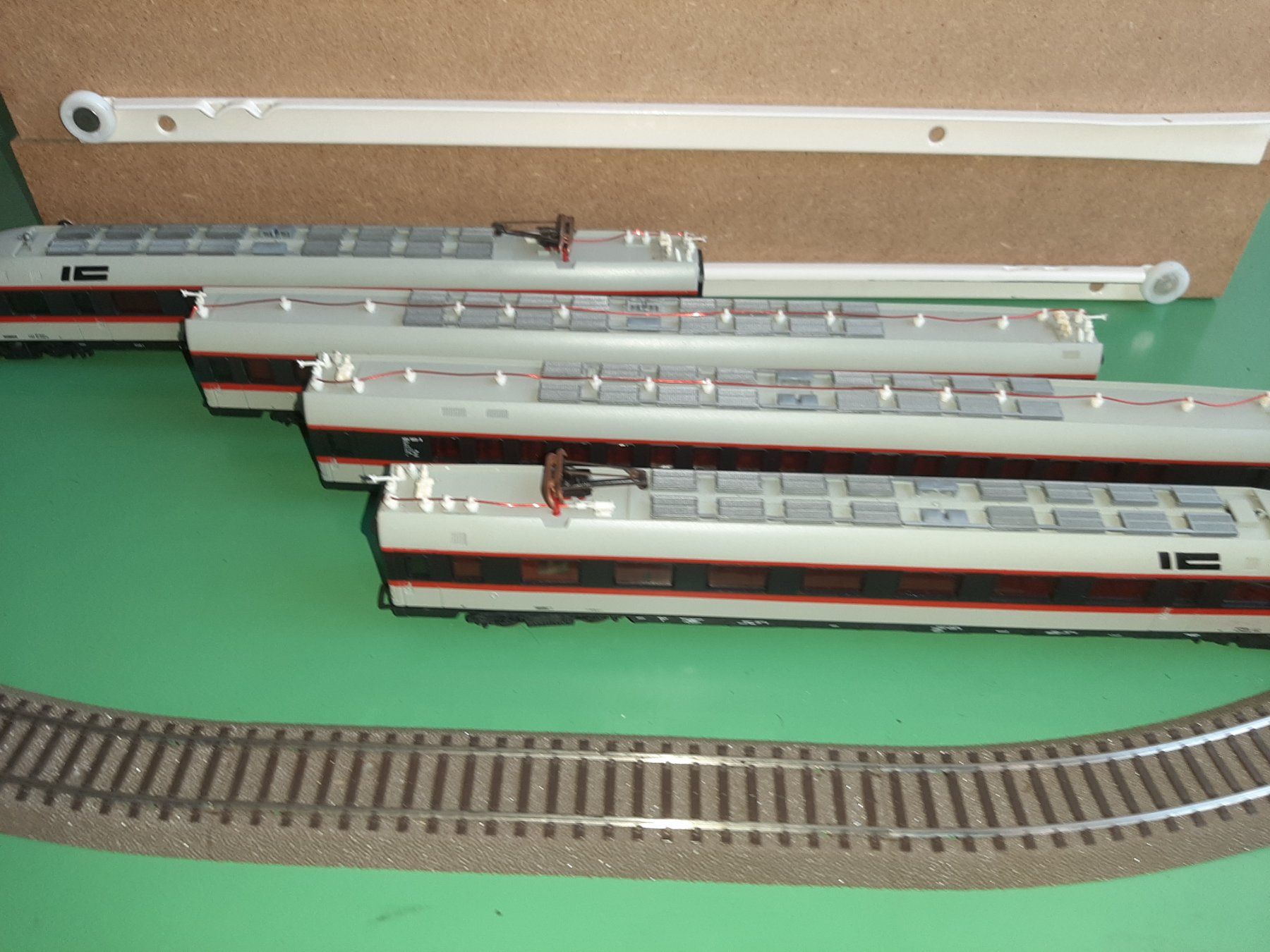 Lima Modellini di ferrovie: LIMA 149742 – Usato da Avully venduto da RIVALIS
