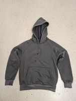 Grauer Kapuzenpullover - Grösse S/M