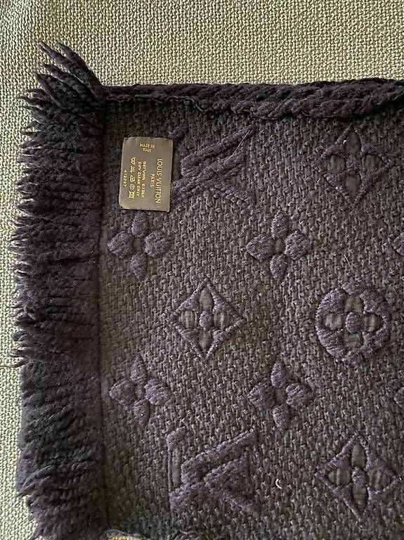 Foulard & Sciarpe: Original Louis Vuitton Logomania Schal – Usato da Kaiseraugst venduto da RJ03 2
