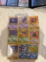 Pokémon carte collezione lotto misto